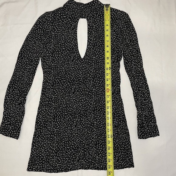 Flynn Skye Leah Mini Dress Size Small Black‎ w/ Crème Polka Dot Spotted Keyhole - Picture 3 of 12